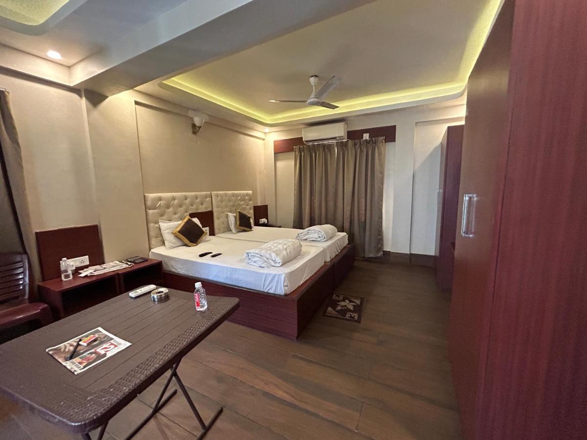 The Aster Enclave Hotel Kolkata Exterior photo